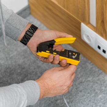 Pinza crimpatrice connettori RJ45 passanti